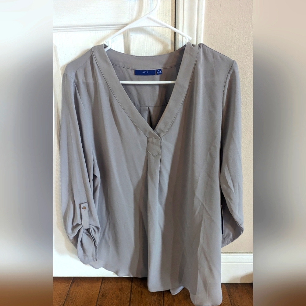 Apt. 9 Silver/Grey Blouse